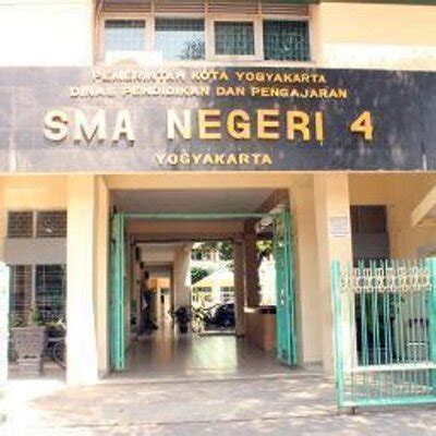 SMA 4 Yogyakarta