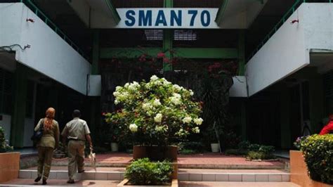 SMA 70 Jakarta